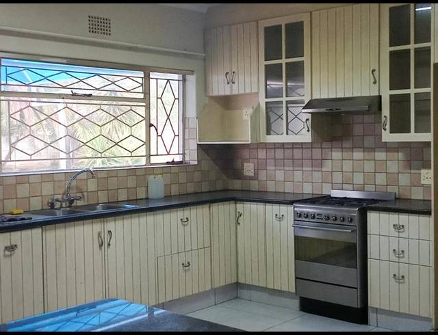 3 BEDROOM HOUSE FOR SALE IN VANDERBIJLPARK SE 1